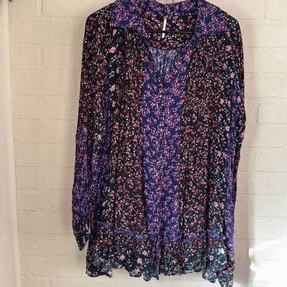 Free People dress tunic Lost in You Floral Button Ruffle Top Mini Black small - Picture 2 of 6